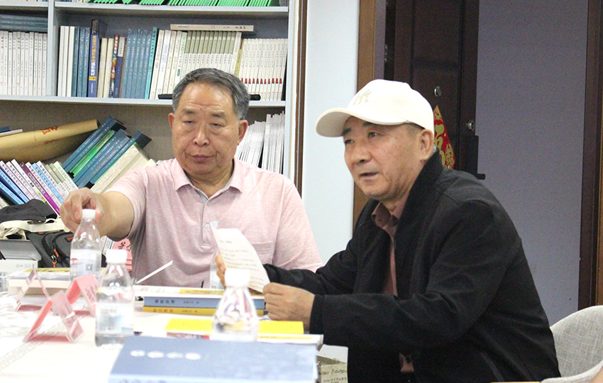 張富英發(fā)言01